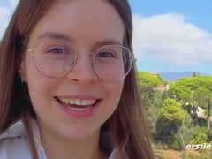 Beliebt frau videos Videos für Erwachsene