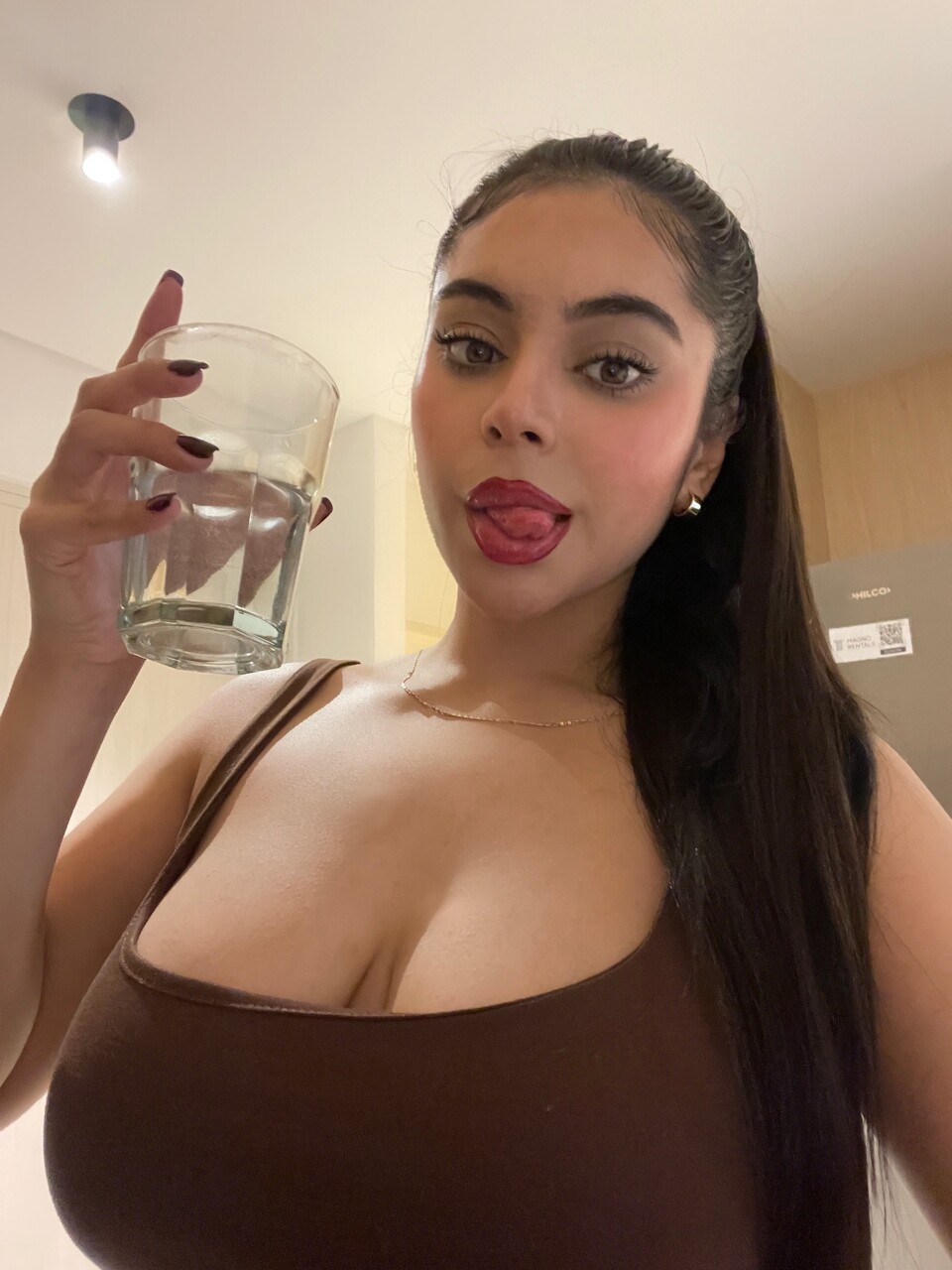 OnlyFans Sweetie Anne Hot Pictures