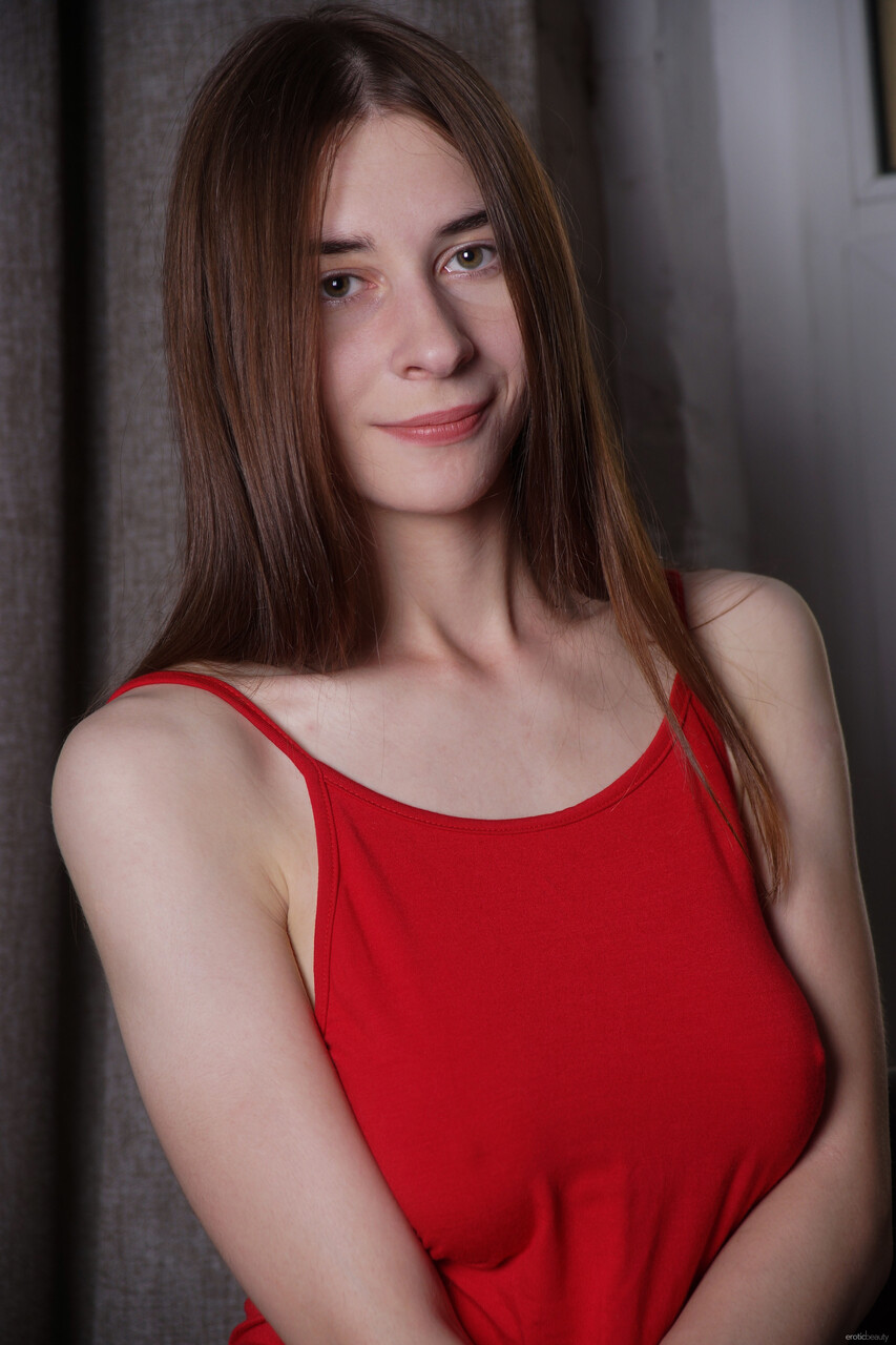 Erotic Beauty featuring Clary Nude Pictures
