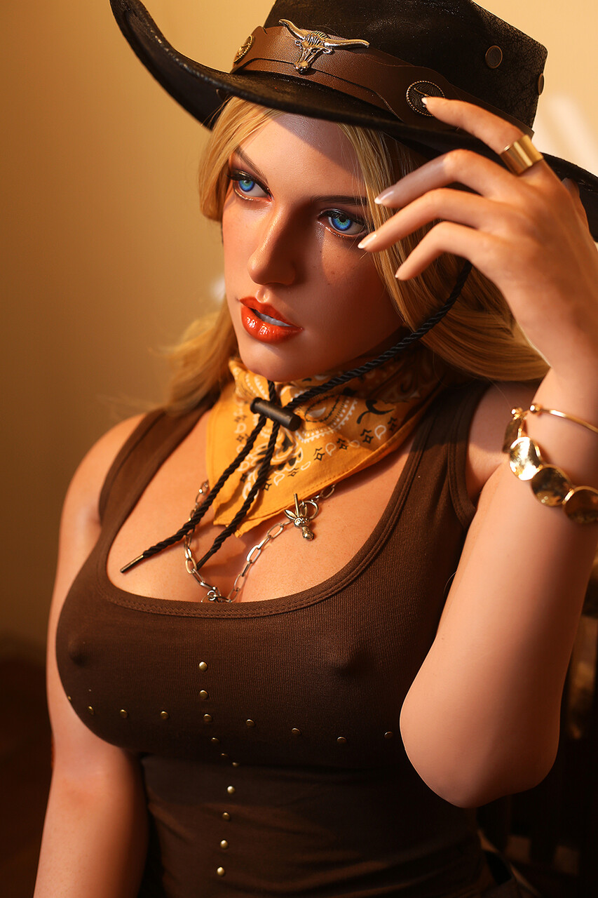 SexDollTech Porn Pics