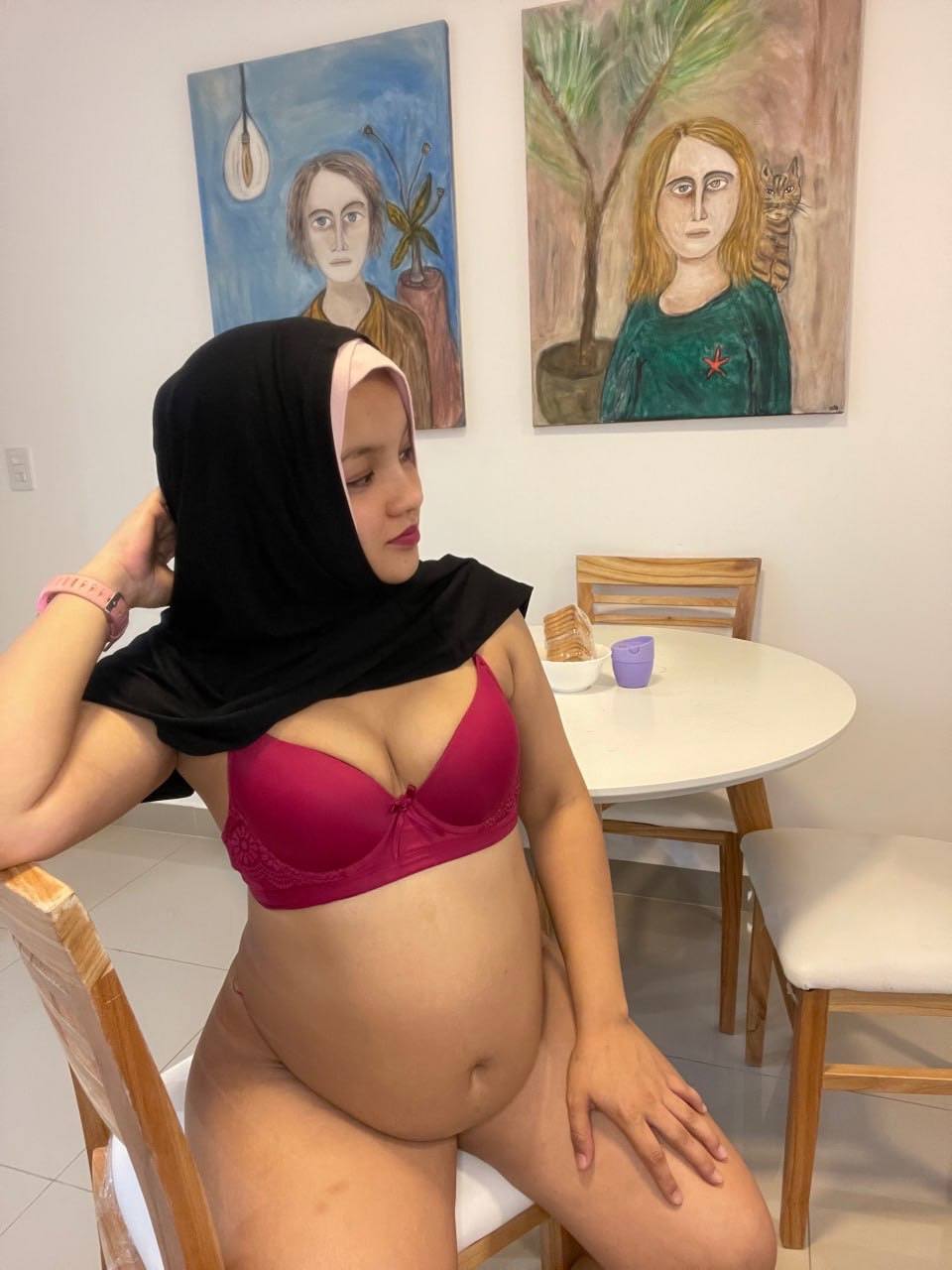 OnlyFans Pregnant Pari Nude Images
