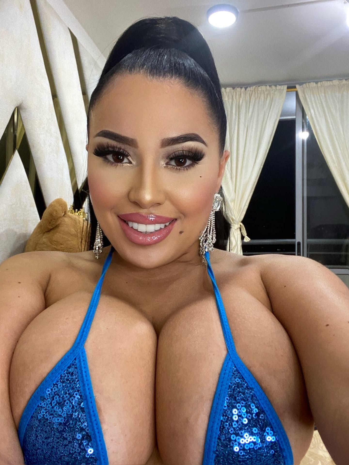 OnlyFans Valentiina Perez Hot Pictures