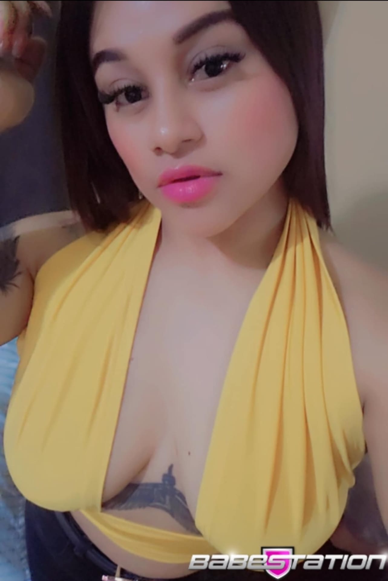 OnlyFans Alejandra FoxyHn performed by Alejandra escort Hot Gallery