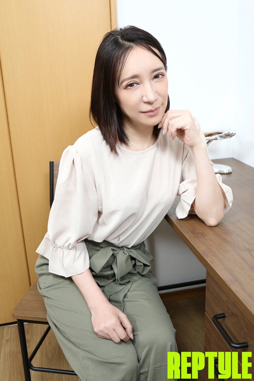 MYLF featuring Chiho Rukawa, Tsubaki Hot Porn Pics