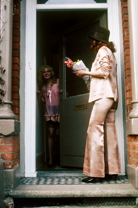 A collection of vintage lovers from the 70s and 80s that would fit the bill