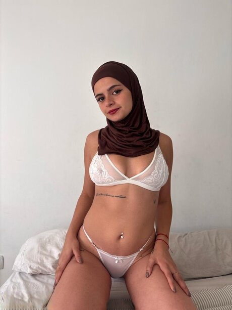OnlyFans Aayyaa XXX Images