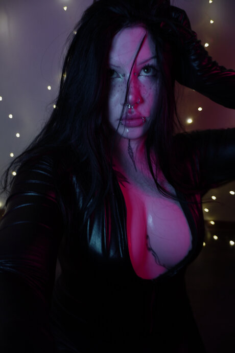 OnlyFans Kira Goth Girl XXX Photos
