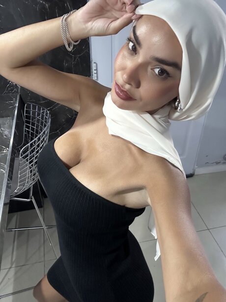 OnlyFans Salma Iman Porn Gallery