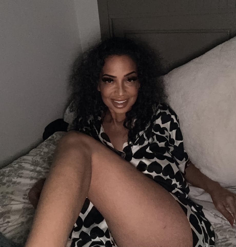 OnlyFans Victoria Simone Hot Porn